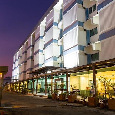 Mayflower Grand Hotel Korat Nakhonratchasima Esterno foto