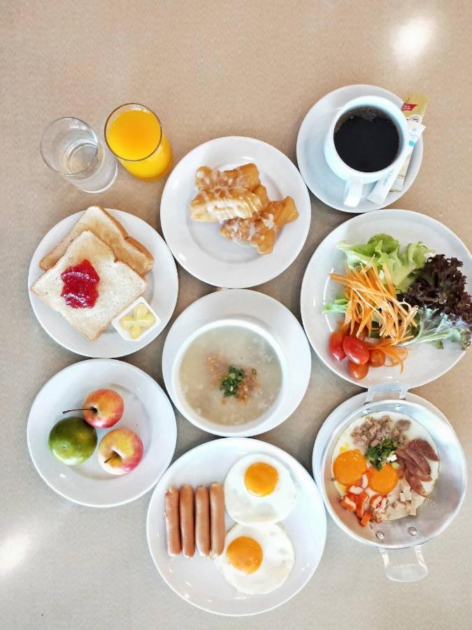 Mayflower Grand Hotel Korat Nakhonratchasima Esterno foto